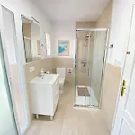 Apartment Gades Natura Victoria
